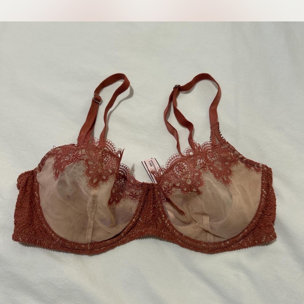 Victoria's Secret Brown Lace Underwire Bra
